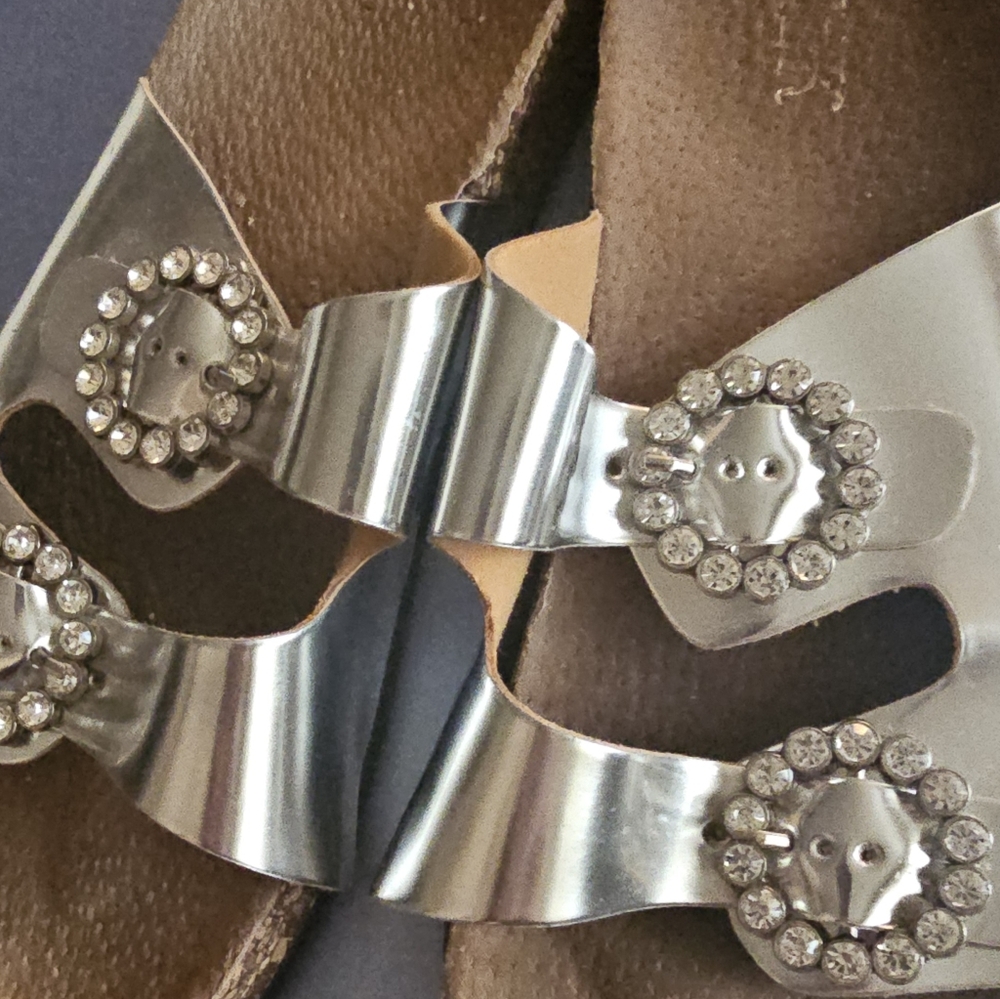 Silver and Brown Rhinestone Medallion Accessories